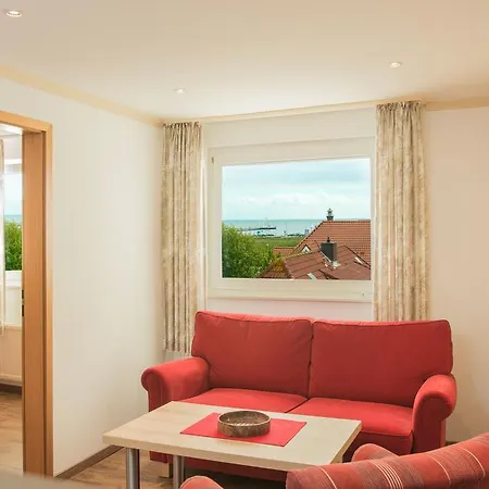 Hotel-pension Peterhof בית הארחה ג'וסט